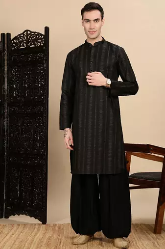 Black cotton textured kurta pajama for mens