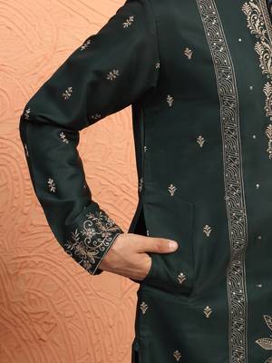 Cotton silk floral and zari embroidered green kurta 4