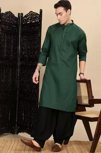 Deep green cotton textured kurta pajama for mens