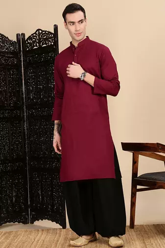 Maroon cotton textured kurta pajama for mens