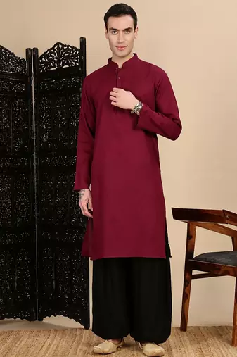 Maroon cotton textured kurta pajama for mens