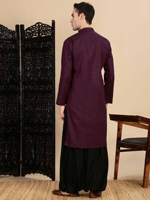 Purple cotton textured kurta pajama for mens 4