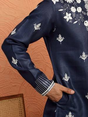 Cotton yoke design floral embroidered blue kurta 4