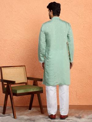 Cotton silk yoke design embroidered green kurta 3