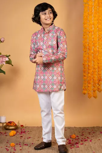 Boys multicolor cotton blend diamond motifs printed kurta pyjama set