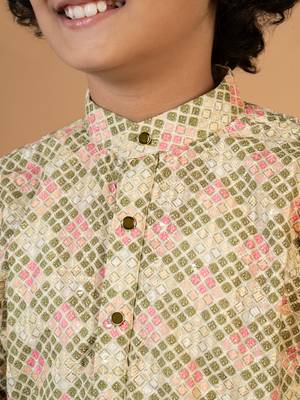 Boys light green rayon embroidered sequined geometric kurta pyjama set 3