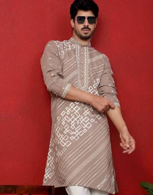 Cotton silk geometric sequence embroidered beige kurta with trouser pant 4