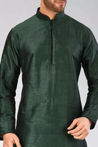 Green dupon art silk kurta with pipepin work