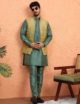 Silk blend green kurta and trouser with jacquard nehru jacket 1