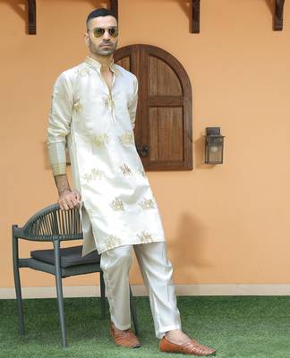 Cotton silk ethnic motifs embroidered cream kurta with trouser pant 1