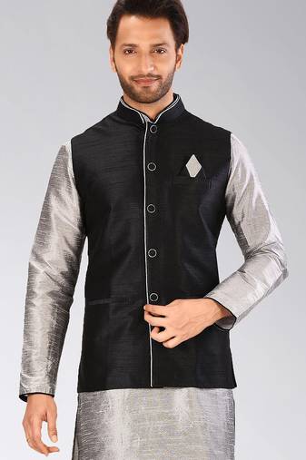 Black dupon art silk nehru jacket with pipepin work