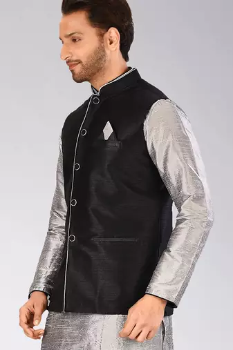 Black dupon art silk nehru jacket with pipepin work