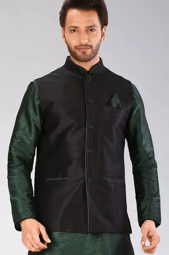 Black dupon art silk nehru jacket with pipepin work