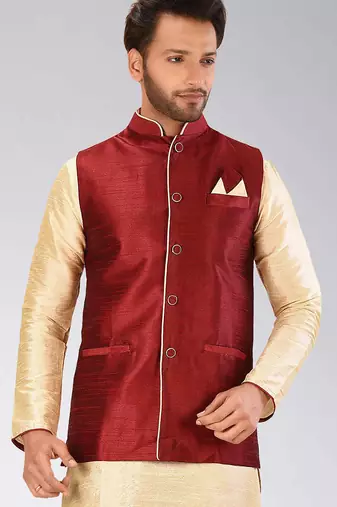 Red dupon art silk nehru jacket with pipepin work