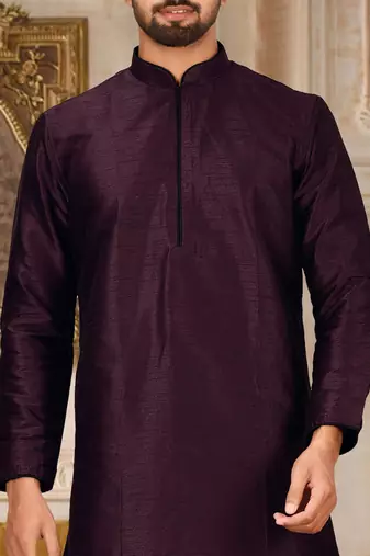 Wine dupon art silk kurta with pipepin work