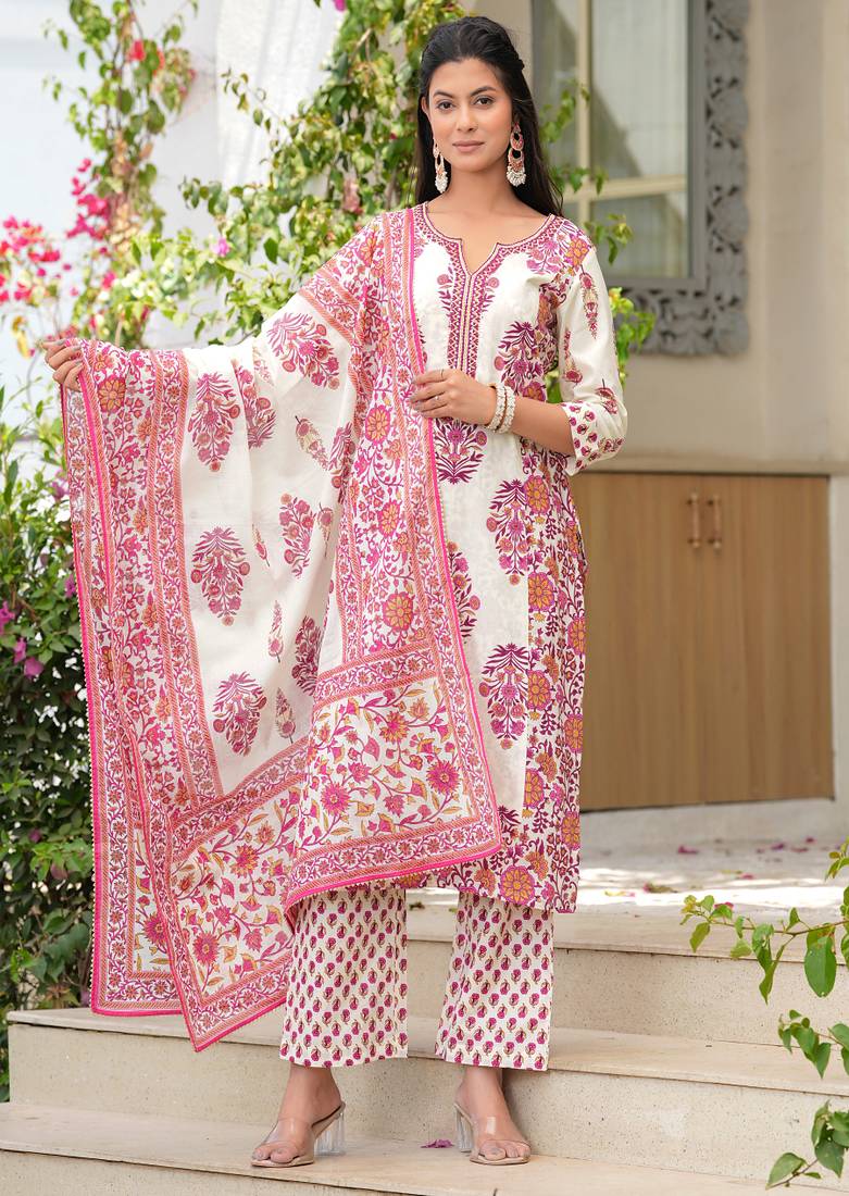 Cotton cream & pink printed kurta with pants & mul dupatta set of 3