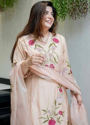 Light peach chanderi silk embroidered salwar suit 3