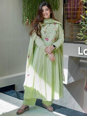 Light green chanderi silk embroidered salwar suit 2