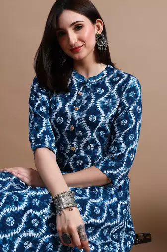 Pink printed cotton a-line kurta for women