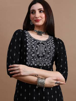 Black embroidery cotton straight kurta for women 1