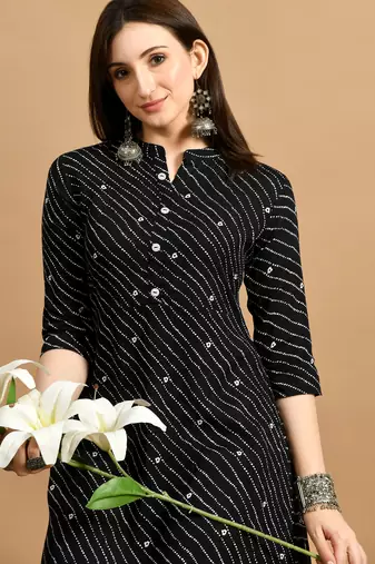 Black printed cotton a-line kurta for women