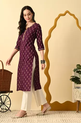 Maroon printed cotton straight kurta for women