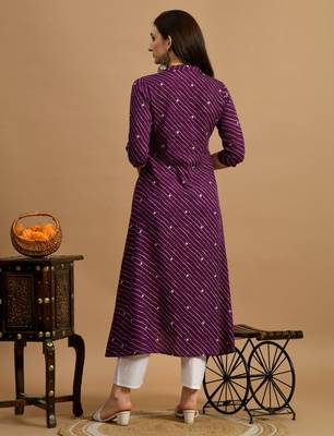 Maroon printed cotton a-line kurta for women 3