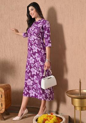 Maroon printed cotton a-line kurta for women 2