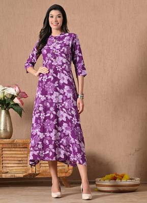 Maroon printed cotton a-line kurta for women 4