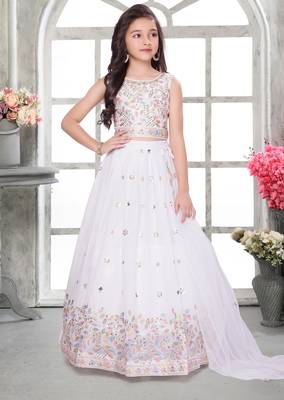 Offwhite shimmer georgette embroidered lehenga set 1