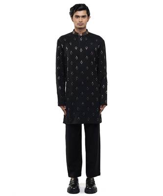 Black embroidered cotton kurta set 1