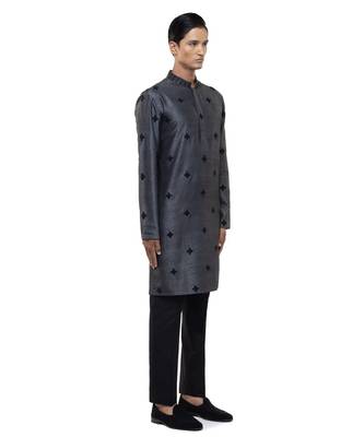 Grey embroidered silk kurta set 2