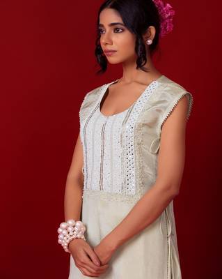 Ivory embroidered tissue sharara 4
