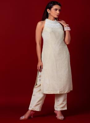 Ivory embroidered tissue kurta set 2