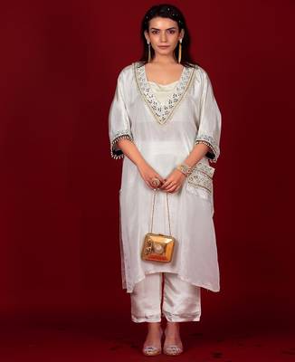 Ivory embroidered tissue kurta set 1