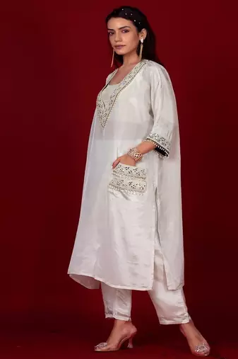 Ivory embroidered tissue kurta set