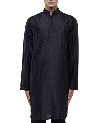 Black plain silk kurta set 5