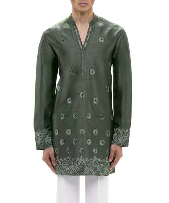 Green embroidered silk kurta set 5