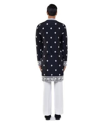 Black embroidered silk kurta set 4