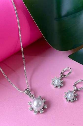 Silver plated cz american diamond chain pendent necklace with earrings jewellery set for women