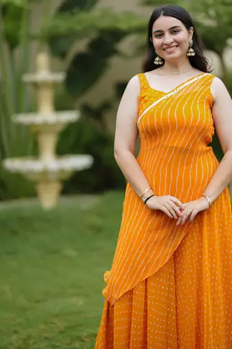 Orange leheriya bandhani kurta - palazo with wrap