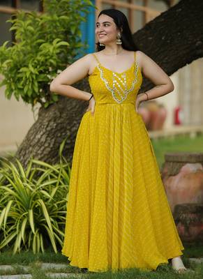 Light green leheriya bandhani long dress 3