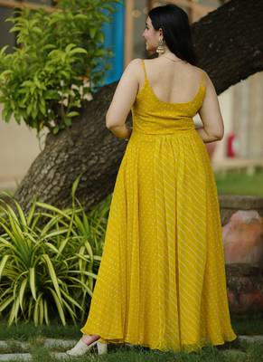Light green leheriya bandhani long dress 4