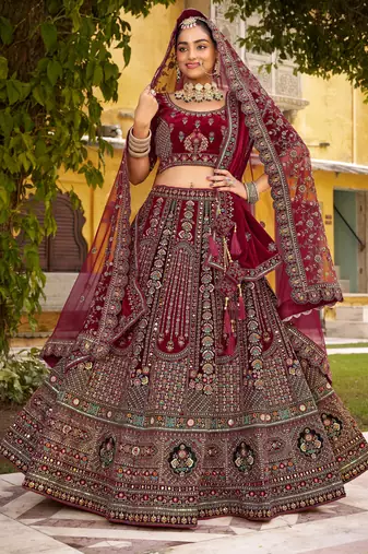 Maroon Wedding Bridal Lehenga – Double Dupatta Concept – Premium Silk – Hand Zarkan & Diamond Work