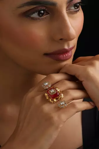 Gold plated red stone Kundan ring