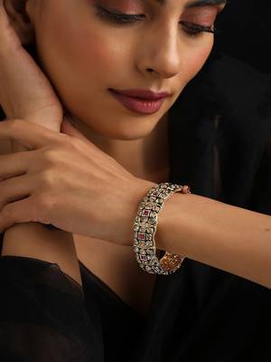 gold plated Kundan pink stones bangle 1