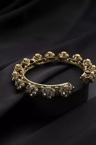 Gold plated Kundan bangle