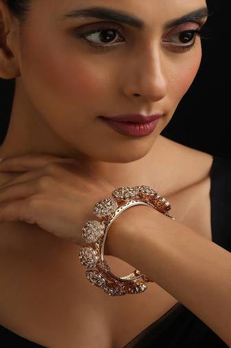 gold plated Kundan bangle