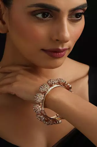 gold plated Kundan bangle