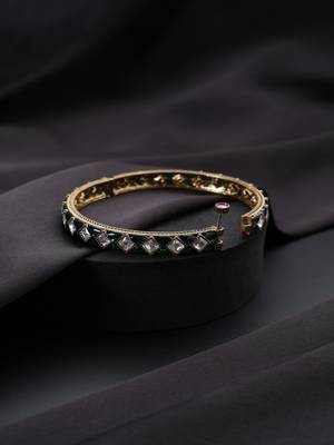 Gold plated kundan green enamel bangle 3